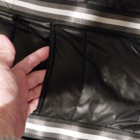 Haute Shore Puffer crossbody purse - Picture 2 of 7